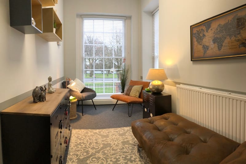 The Workstation - Director General’s House - 15 Rockstone Place, SO15 - Southampton image 3