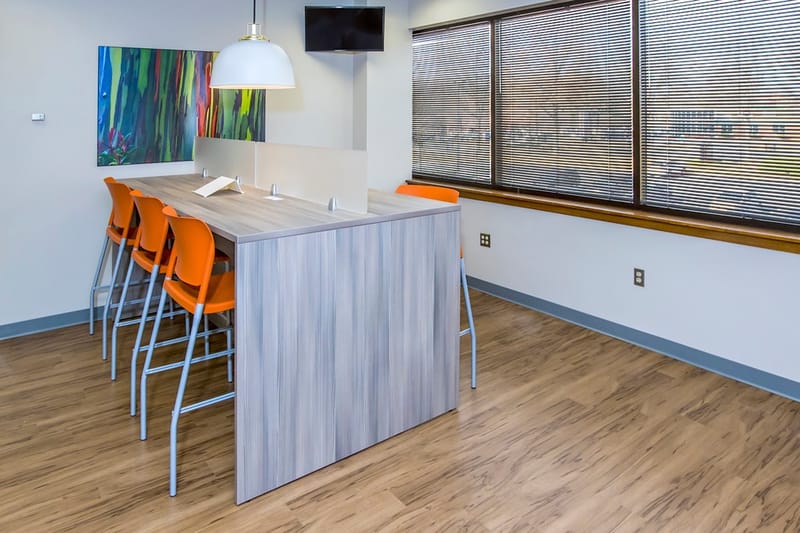 Office Evolution - (Evolution of the Triad) 806 Green Valley Road - Greensboro - NC image 6