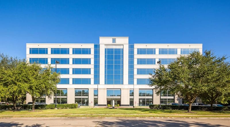Lucid Private Offices - 77 Sugar Creek Center Boulevard - Sugar Land - TX image 2