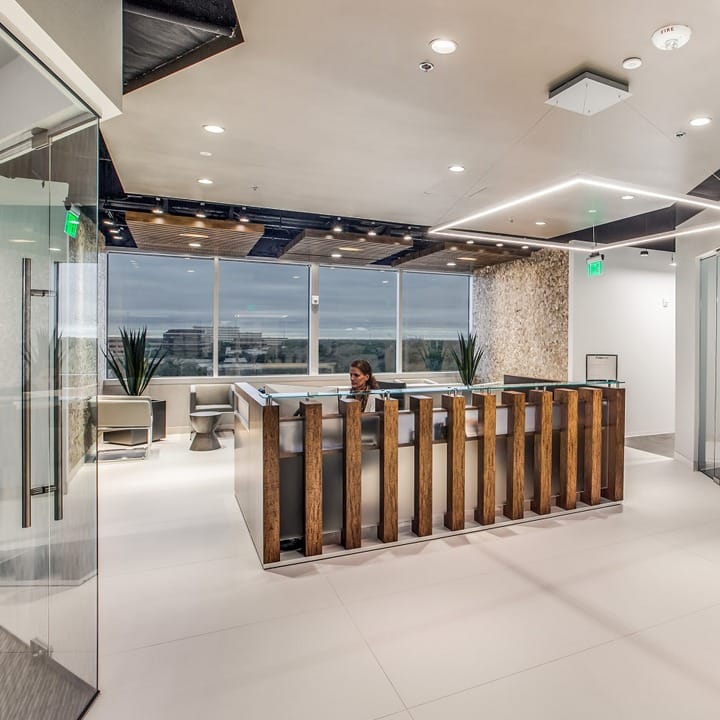Lucid Private Offices - 77 Sugar Creek Center Boulevard - Sugar Land - TX image 3