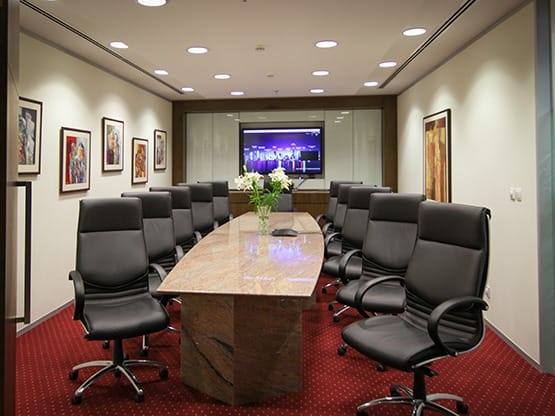Servcorp - Al Murjanah Tower - Prince Sultan Street - Jeddah image 4