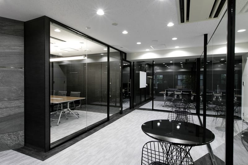 Crosscoop - Landwork Aoyama Building - 2-7-26 Kita-Aoyama - Minato-ku - Tokyo image 3