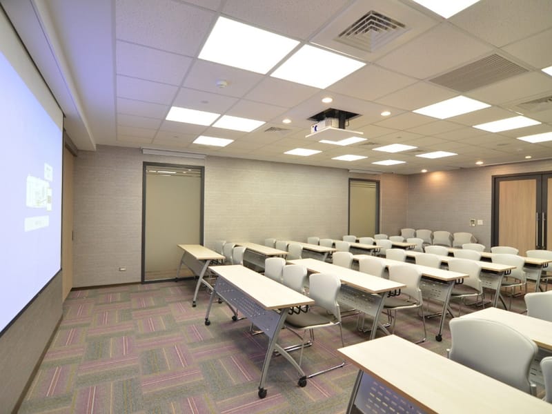 Universal Innovation Business Center - 178 MinQuan E. Road - Taipei image 14