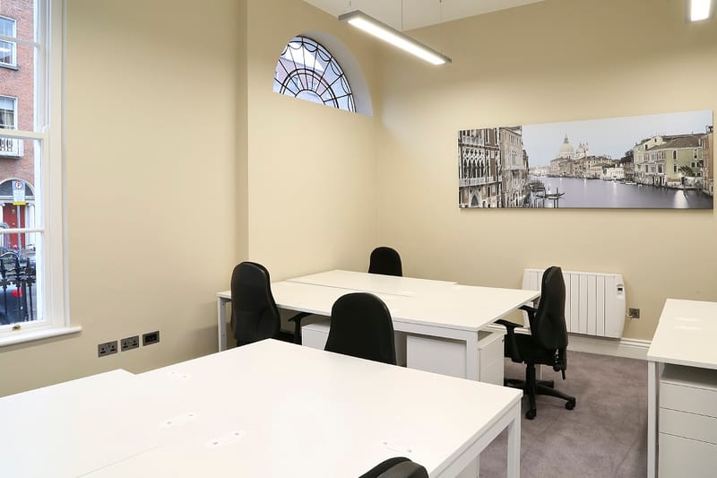 Pembroke Hall - 6 Mount Street Upper - Dublin image 2