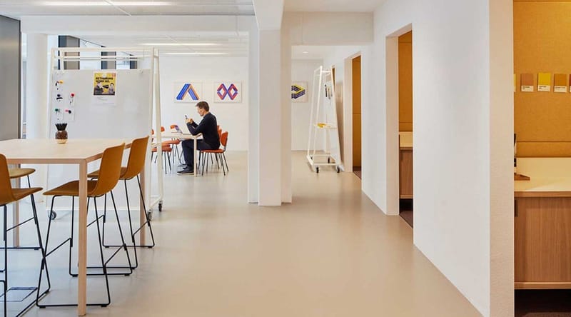 Spaces (Regus) - Avenida Jorge Basadre 607 - San Isidro - Lima image 4