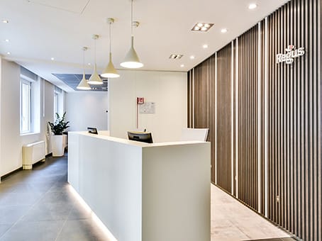 Regus - Via Uberto Visconti di Modrone 15 - Milan image 2
