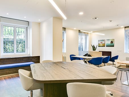 Regus - Via Uberto Visconti di Modrone 15 - Milan image 5