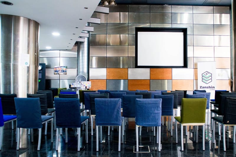 The Cube Athens - 73 Aiolou Street - Monasteraki- Athens image 2