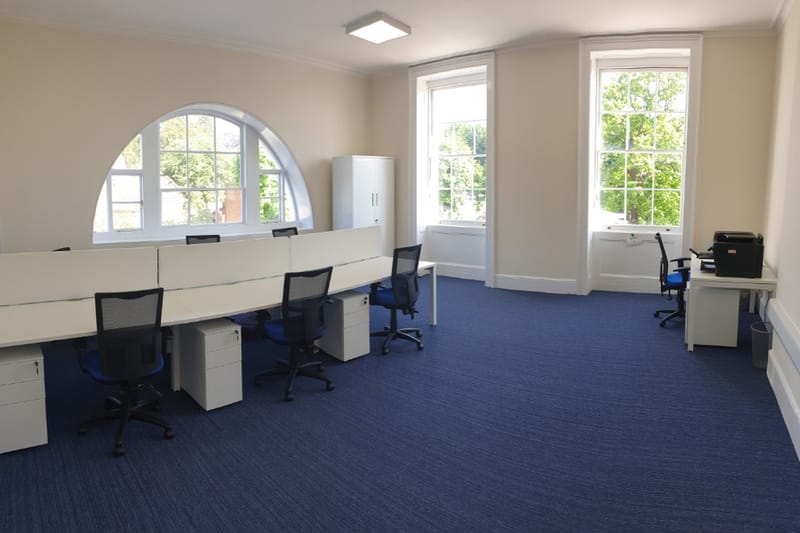 London Co-Works - Hillingdon House - Wren Avenue, UB10 - Uxbridge image 3