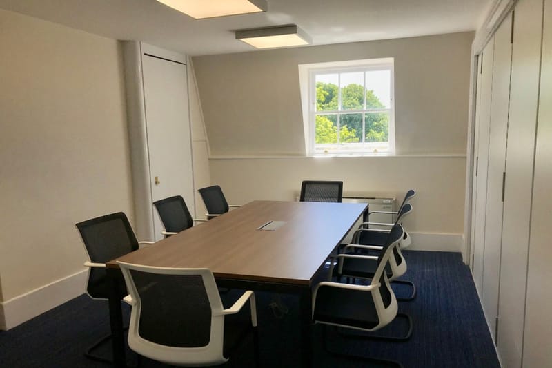 London Co-Works - Hillingdon House - Wren Avenue, UB10 - Uxbridge image 5