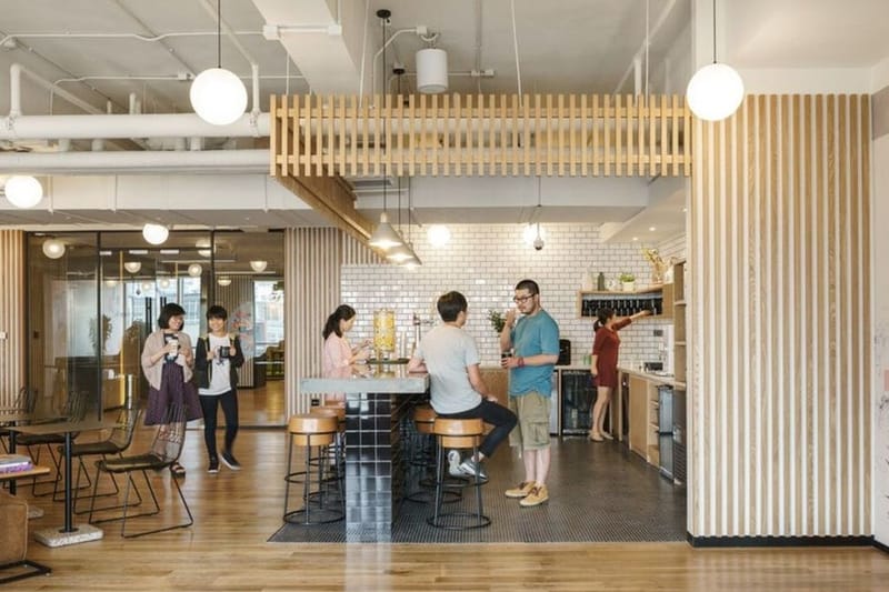 wework - Shiroyama Trust Tower - 4 Chome 3-1 Toranomon - Minato City - Tokyo image 5