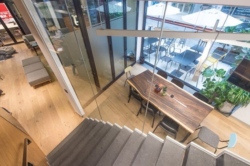 wework - Universal Building - 5-13 New Street - Sai Ying Pun - Hong Kong image 4