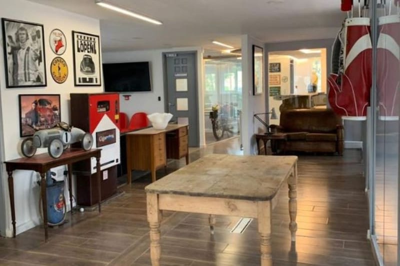 Officina-Office - 1 College Yard - 56 Winchester Avenue, NW6 - Kilburn image 4