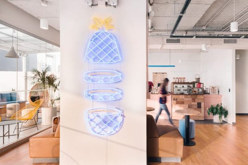 wework - Avenida Antonio Miroquesada 360 - Lima image 4