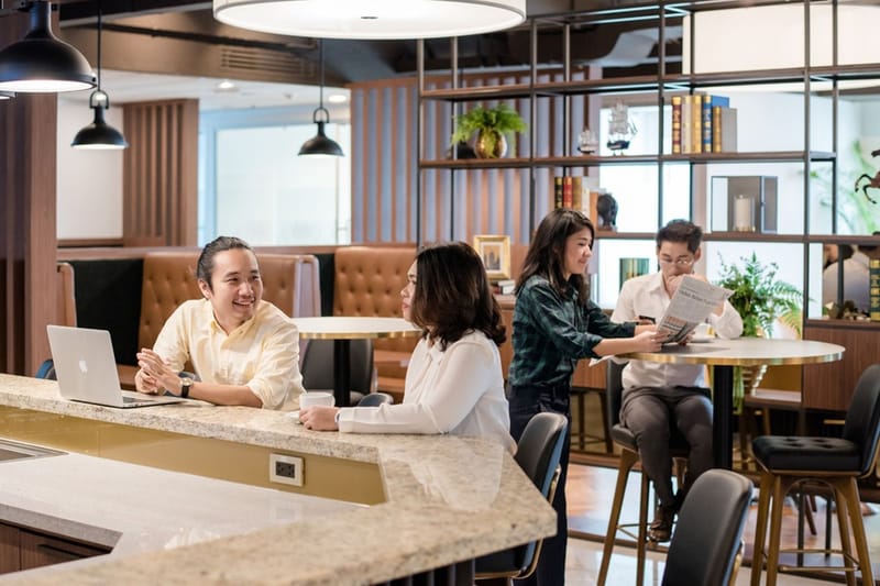 Servcorp - Mercury Tower - 540 Ploenchit Road - Pathum Wan District - Bangkok image 3