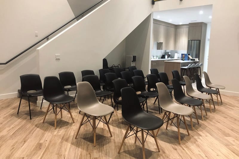 HYCITY HUB - 13986 Cambie Road - Richmond - BC image 6