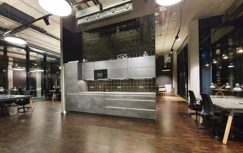 Knotel (Managed 2,347 - 2,476 sqft) - 32-33 Hussitenstrasse - Brunnenviertel - Berlin image 11