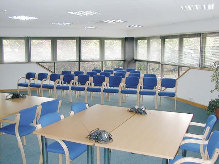 Absolutely Offices Limited - Grove House - Chineham Crt, RG24 - Basingstoke image 5