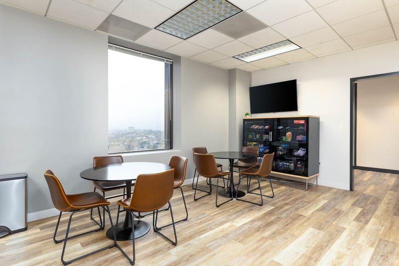 Premier Workspaces - BH1 - Beverly Hills - CA - 9595 Wilshire Blvd image 4