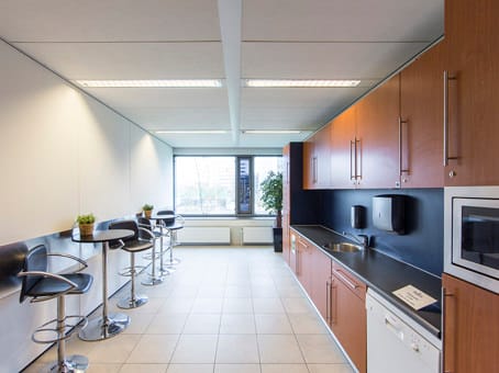 Regus - Schiphol, Schiphol Aviopor - Evert v/d Beekstraat, Schiphol Airport - Amsterdam image 10