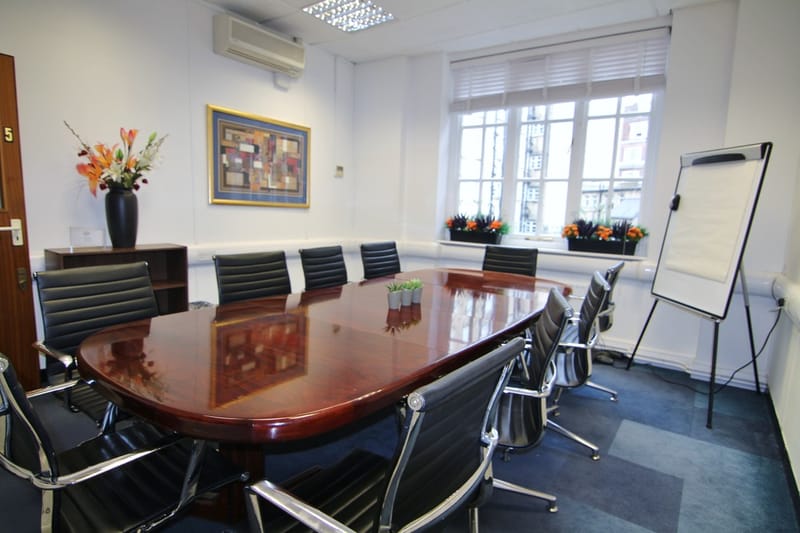 Kensington Office Group - Vicarage House - Kensington Church St,W8 - Kensington image 3