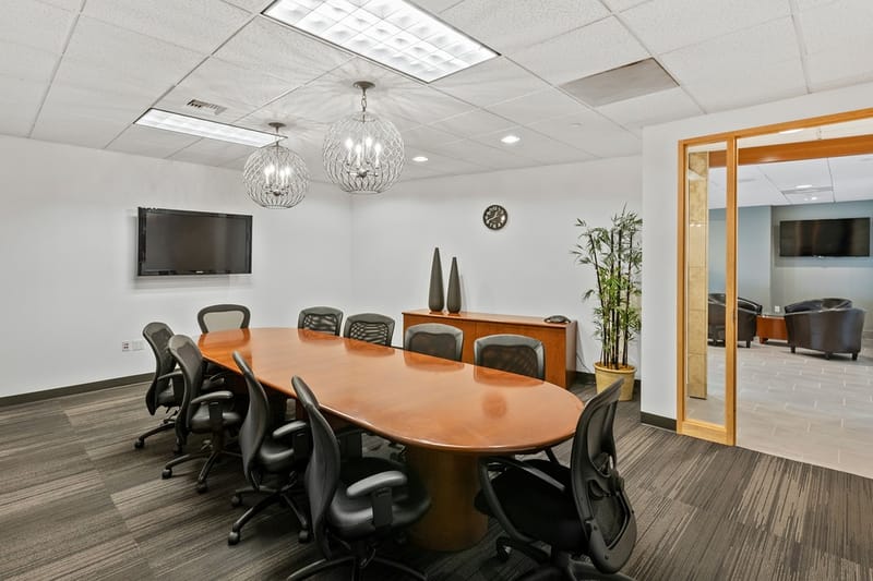Premier Workspaces - SEA - Seattle - WA - Downtown Seattle - Seventh Avenue image 5