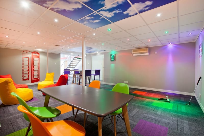 Oasis - 85-87 Bayham St, NW1 - Camden Town - London image 2