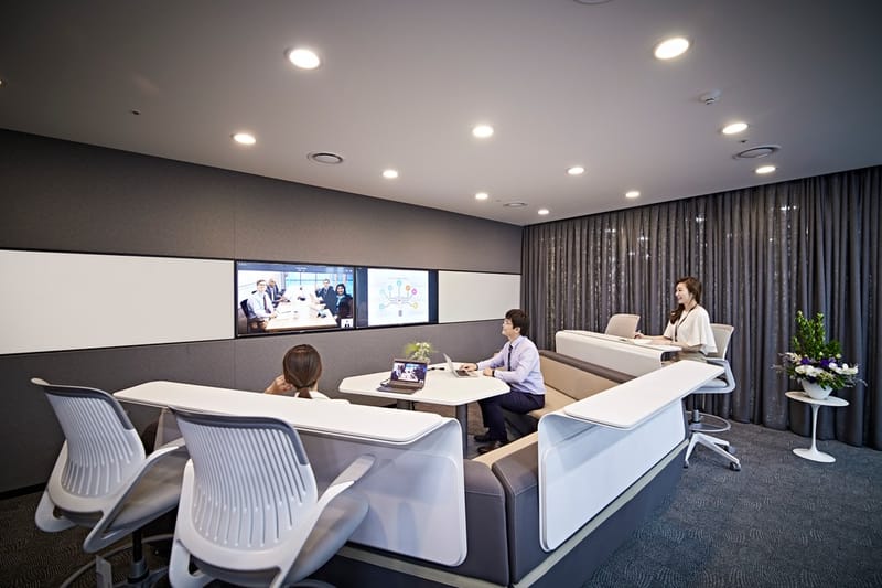 Pivot Point Business Center - ASEM Tower - Seoul image 4
