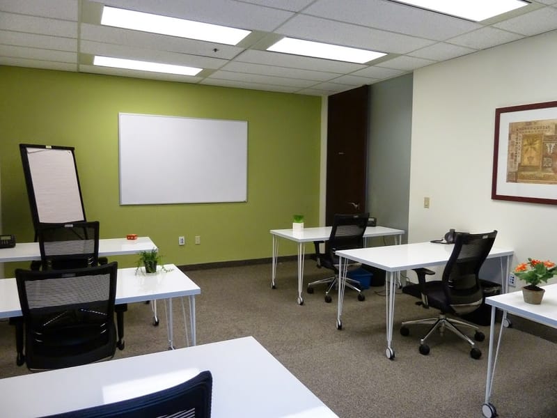 Regus - Prime Office Exchange Tower - King St W – Toronto image 10