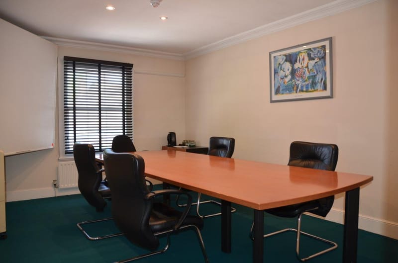 Netqubate Business Centre - Bartholomew Street, RG14 - Newbury image 4