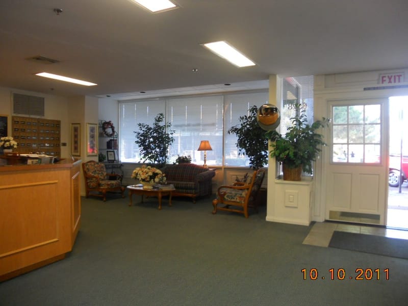 Atrium Business Court - Greenleaf Ave. - Whittier image 2