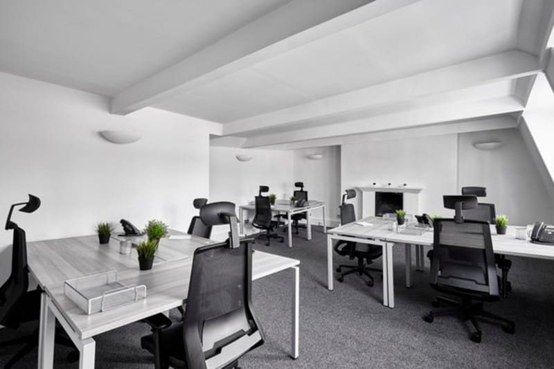 Podium Space Limited - 9 Percy St, W1 - Fitzrovia image 2