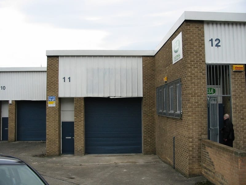 Biz-Space - WORKSHOPS ONLY Cricket Inn Industrial Estate - Derwent St, S2 - Sheffield image 3