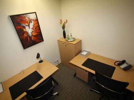 Regus - Q House Lumpini Centre - Bangkok image 3