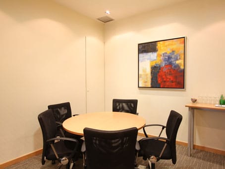 Regus - Q House Lumpini Centre - Bangkok image 5