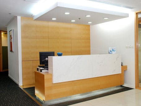 Regus - Lee Gardens Centre - Hysan Avenue - Causeway Bay - Hong Kong image 2