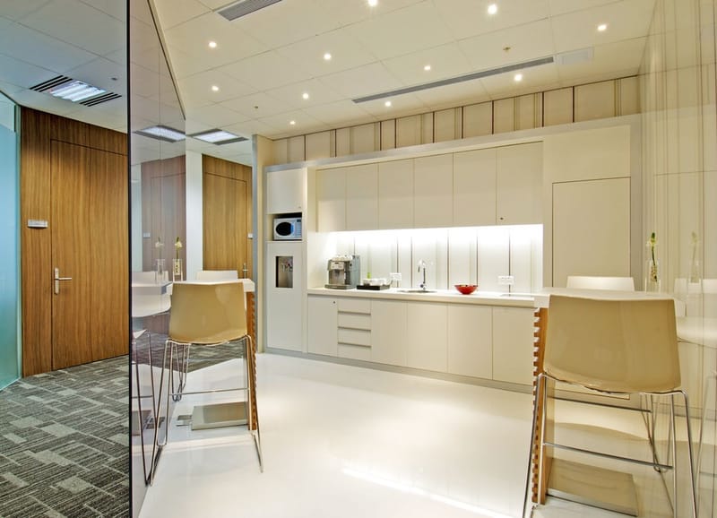 The Executive Centre - Cambridge House - Quarry Bay - Hong Kong image 4