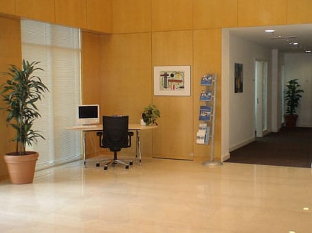 Regus - Dubai, Green Community - Dubai Investment Park, Dubai image 7