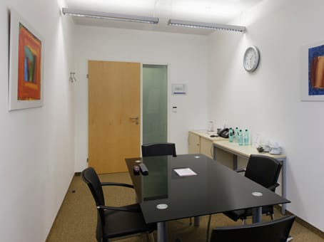 Regus - Vienna, Office Park Airport - Top B02, Vienna image 8