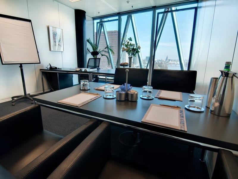 Regus - Frankfurt Westhafen Tower - Westhafenplatz 1 - Frankfurt image 5