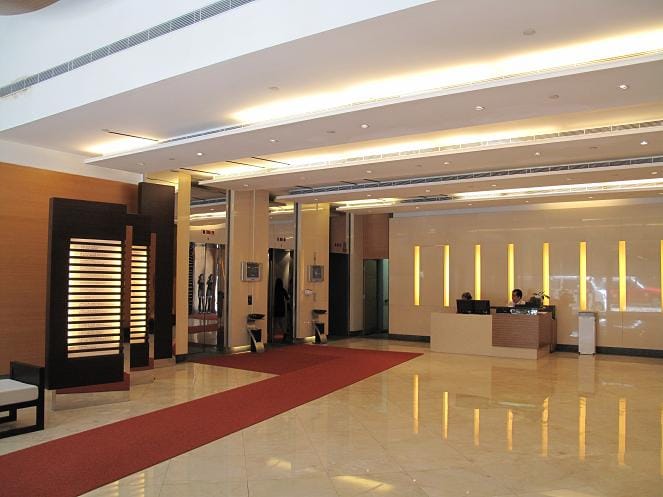 CEO Business Centre - Aon Insurance Tower - Lockhart Road - Wanchai - Hong Kong image 2