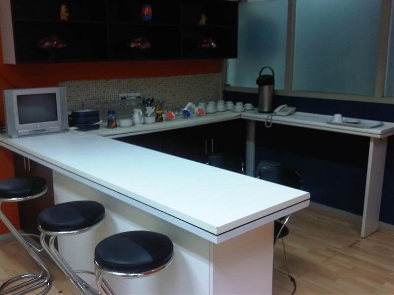 Regus - Africa Re Building - Karimu Kotun Street - Lagos, Nigeria image 6