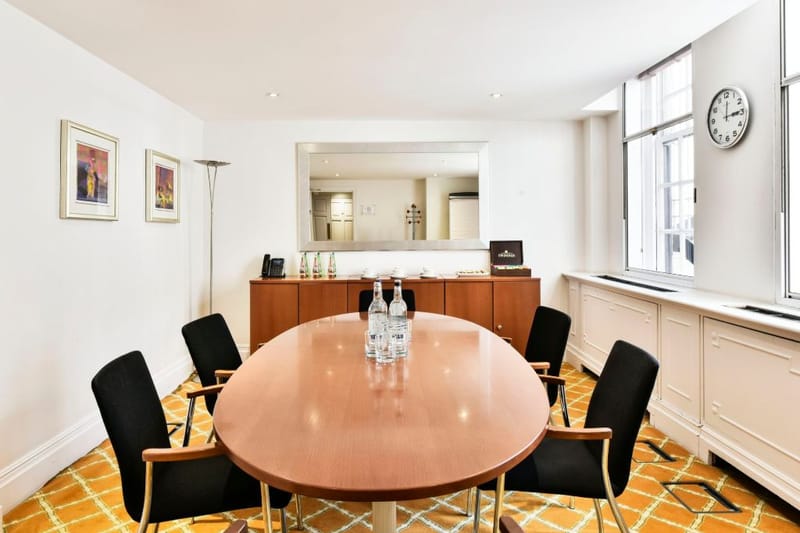 The Argyll Club - Eaton Gate, SW1 - Belgravia image 6