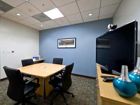 Spaces - City National Plaza - 515 S Flower St - Los Angeles - CA image 7