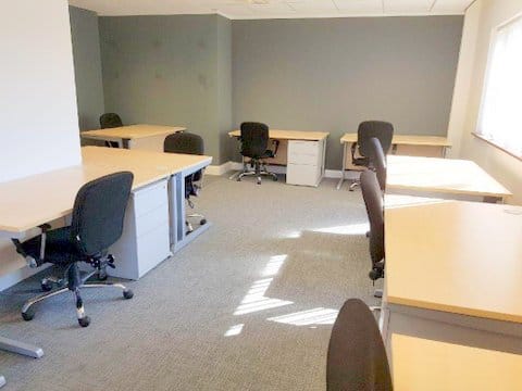 Surrey and Bucks Business Centres - Burnham Business Centre - High Street, SL1 - Burnham image 3