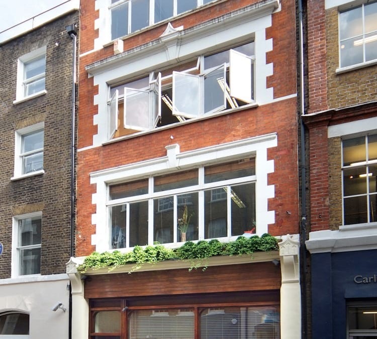 Podium Space Limited - 7 Carlisle Street , W1W - Soho image 5