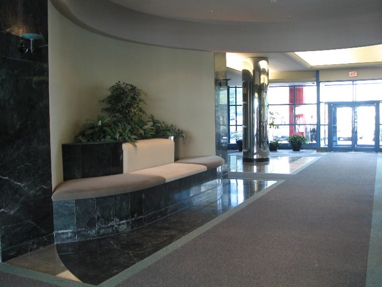 Skytek Executive Office Suites - Mural Street - Richmond Hill, ON image 2