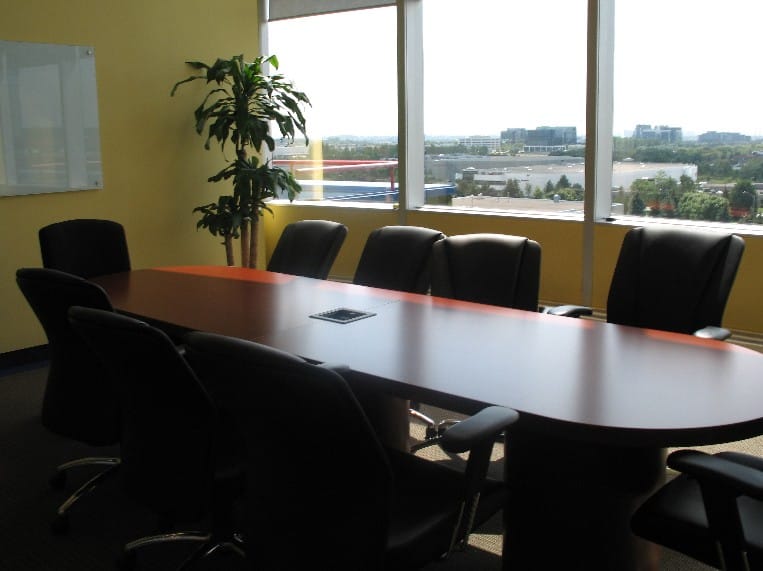 Skytek Executive Office Suites - Mural Street - Richmond Hill, ON image 6