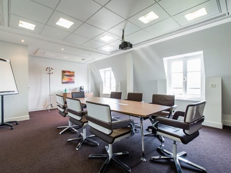Regus - Paris Arc de Triomphe - Avenue Hoche - Paris image 6