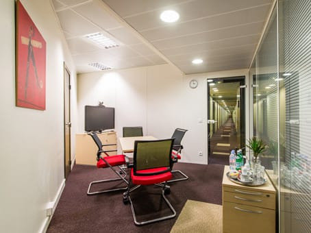 Regus - Paris, La Défense, Grande Arche - Paris image 7